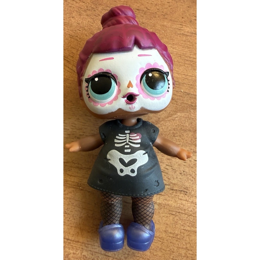 LO.L.‎ Surprise! Spooky Sparkle Limited Edition Bebé Bonita doll